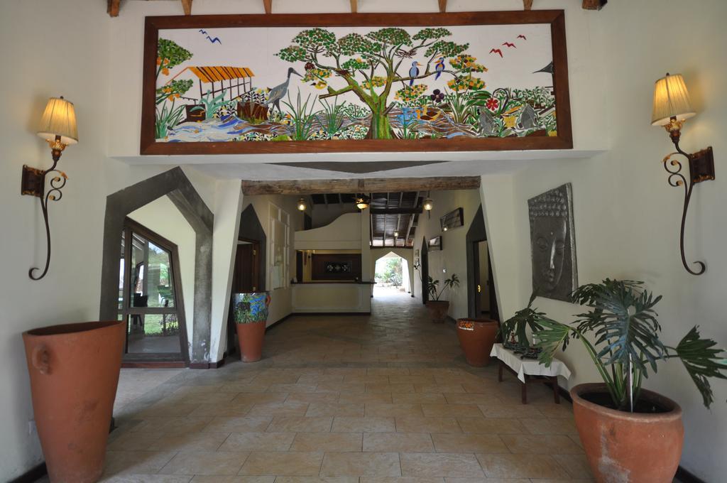Hunters Lodge Twaandu Экстерьер фото